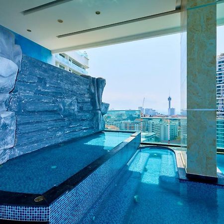 Cozy Beach Condo By Fantasea Beach Pattaya Buitenkant foto
