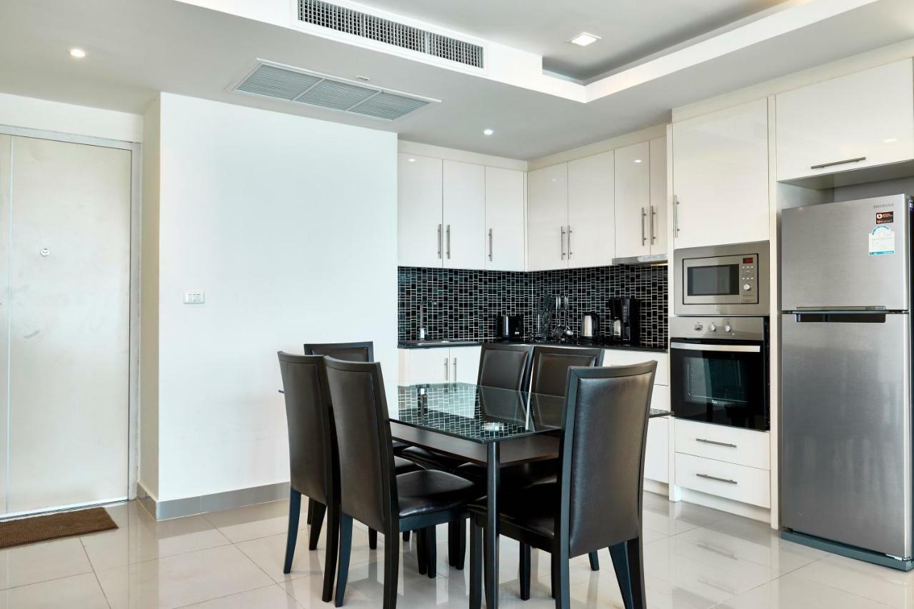 Cozy Beach Condo By Fantasea Beach Pattaya Buitenkant foto