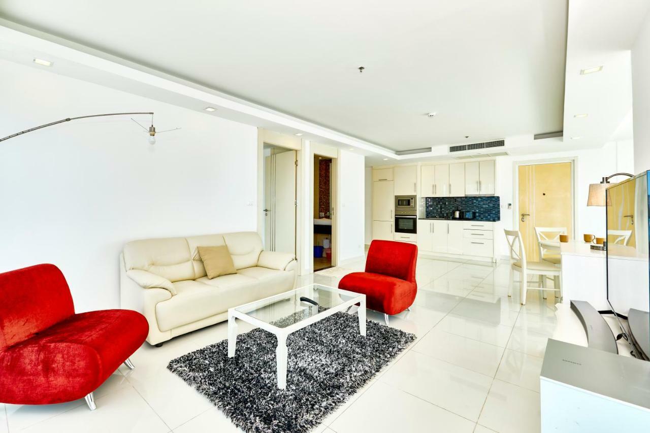 Cozy Beach Condo By Fantasea Beach Pattaya Buitenkant foto
